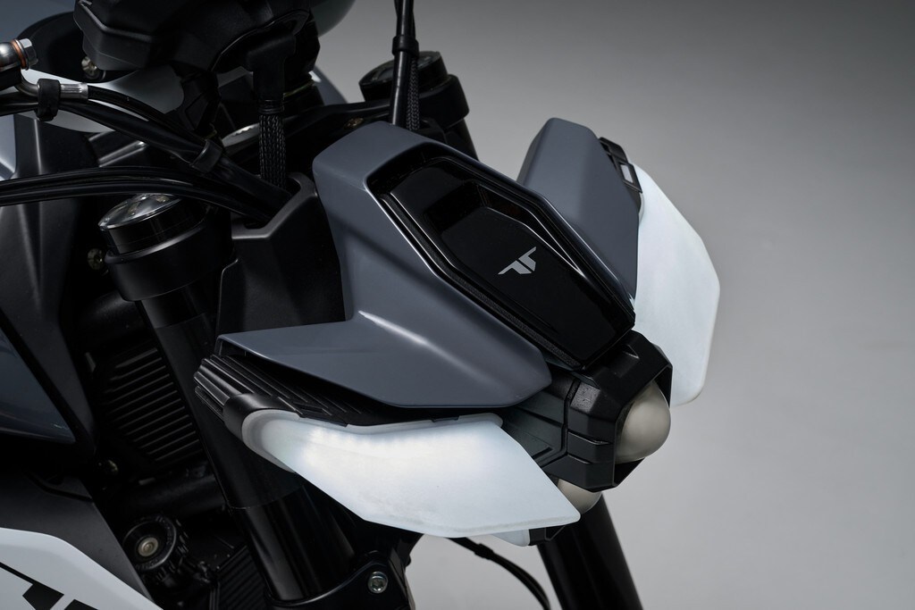 Benelli presenta la nuova Tornado Naked Twin 500